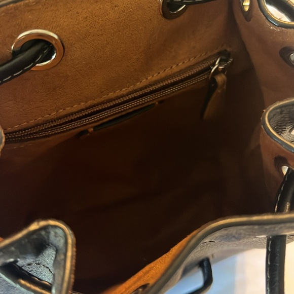 COACH NWT, small backpack, signature, brown, and black - Picture 5 of 5